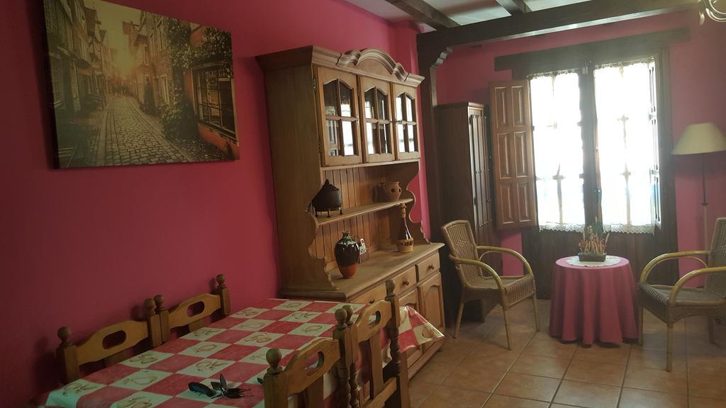 Apartamentos Rurales Tauro Cabezuela Del Valle Dış mekan fotoğraf